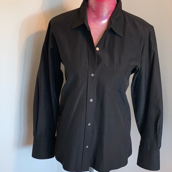 Button down ladies shirt - Picture 1 of 8